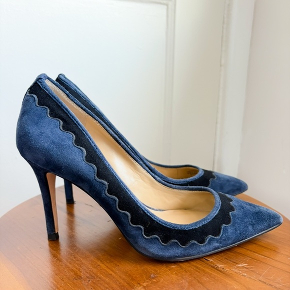 Ann Taylor Shoes - Ann Taylor Navy Suede Scalloped Pumps, Size 5.5